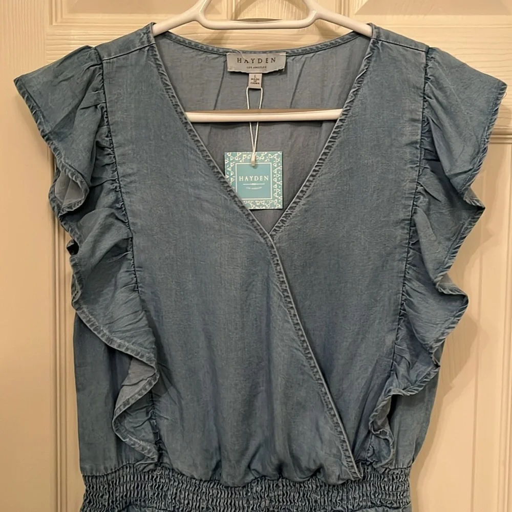 NWT Hayden Women’s‎ Denim Romper Sz Large Ruffles Surplice Top Elastic Waist
